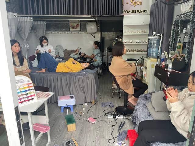 Tiệm nails bình dân giá 100k ở Đà Nẵng ở đâu?