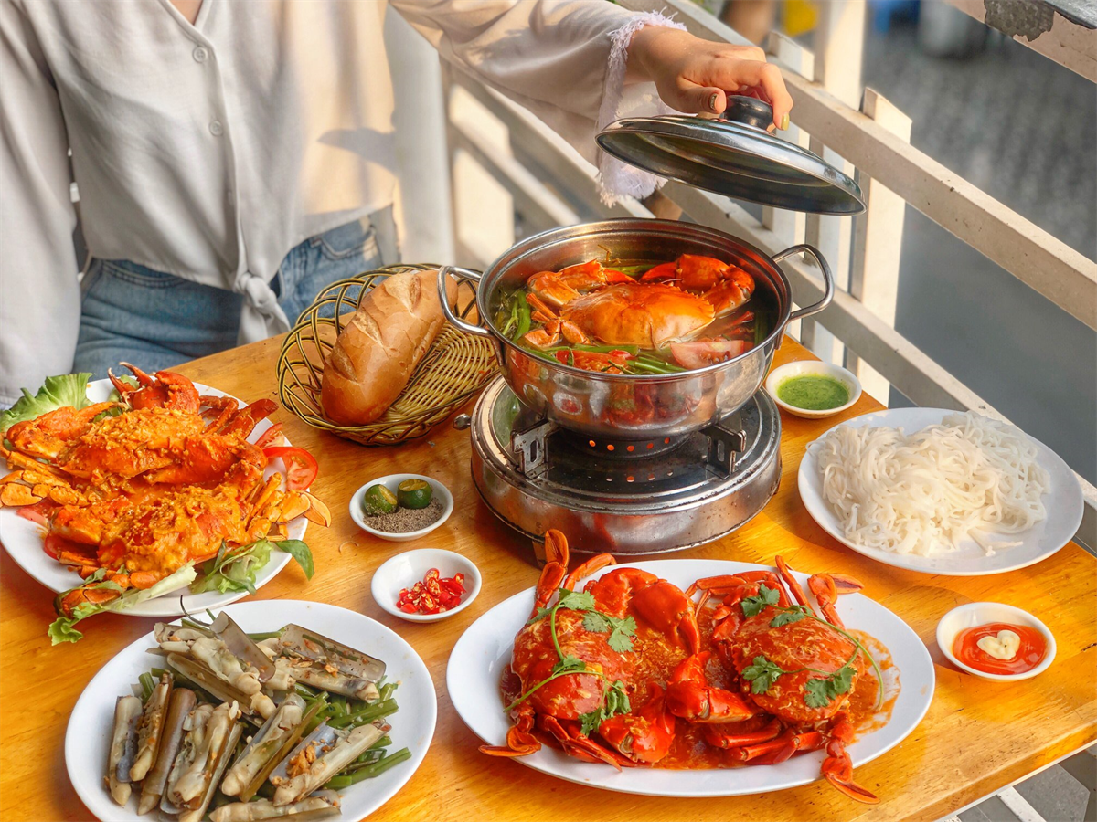Top 3 Nhà Hàng Hải Sản Uy Tín Nhất Tại Quận Bình Thạnh – Trải Nghiệm Ẩm Thực Tươi Ngon Khó Quên