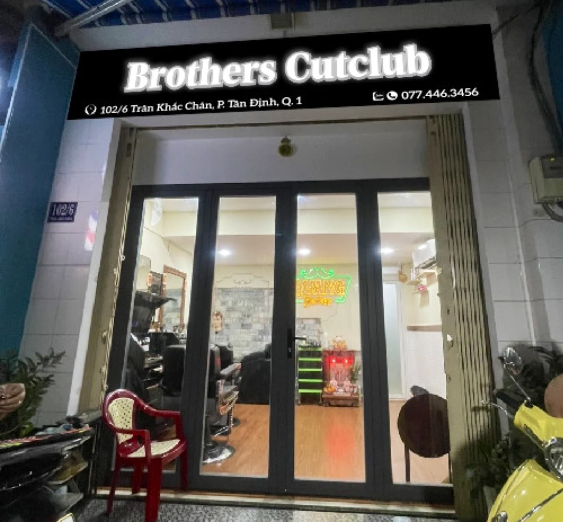 Top 3 Tiệm Cắt Tóc Nam Chất Lượng tại Quận 1 – Brothers Cutclub Dẫn Đầu