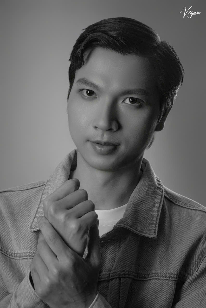 Duy Nghĩa: Hành Trình Nghệ Sĩ Đầy Nỗ Lực và Đa Dạng