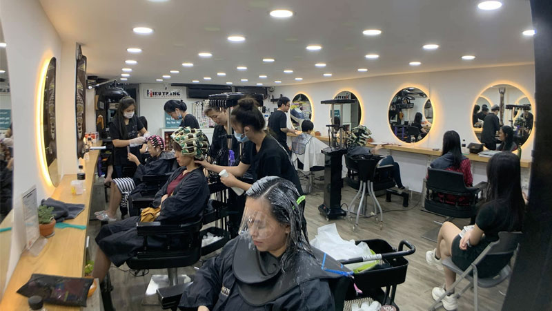 Top 3 Salon Tóc Chất Lượng & Được Tin Tưởng Nhất Quận Bình Thạnh: Sự Lựa Chọn Hoàn Hảo Cho Mái Tóc Của Bạn