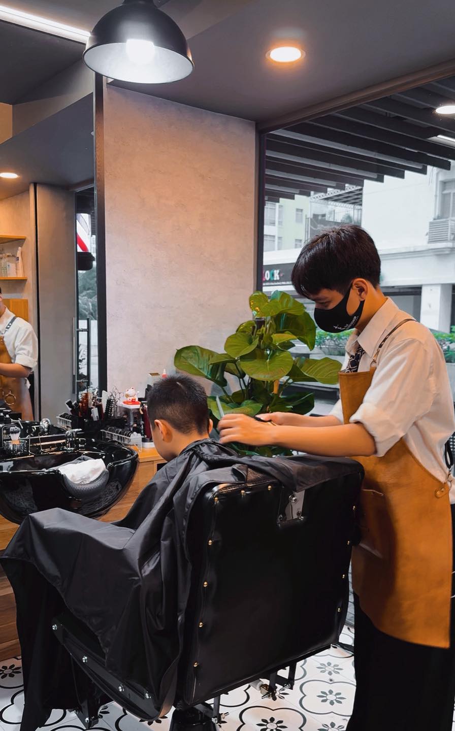 Top 3 barbershop uy tín tại Quận 7, TP. Hồ Chí Minh – Điểm đến cho phái mạnh yêu thích phong cách
