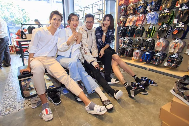 Top 3 shop giày dép sandals đẹp- chất nhất Quận 7