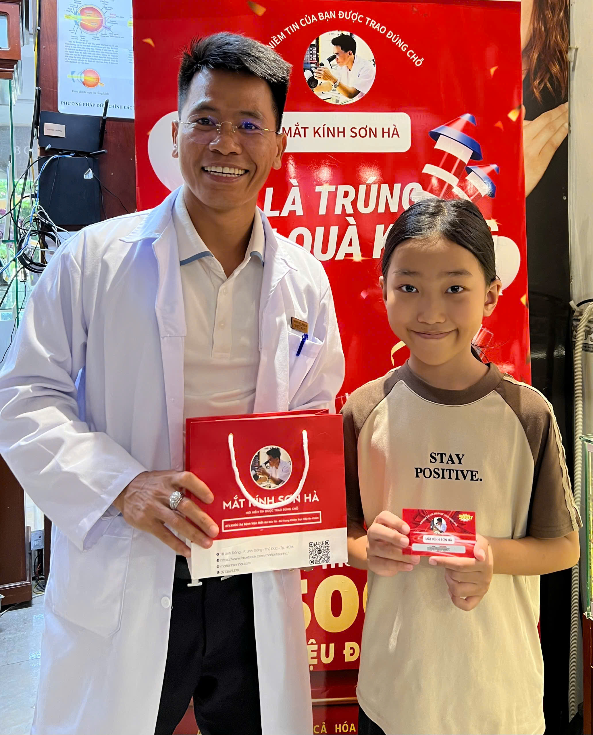 Top 3 Tròng Kính Chống Ánh Sáng Xanh & Bảo Hành Không Bể Trọn Đời – Cam Kết Uy Tín Từ Mắt Kính Sơn Hà