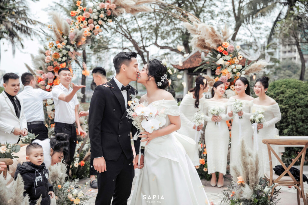 Top 3 đơn vị chụp ảnh cưới studio Chất - Đẹp tại Sài Gòn