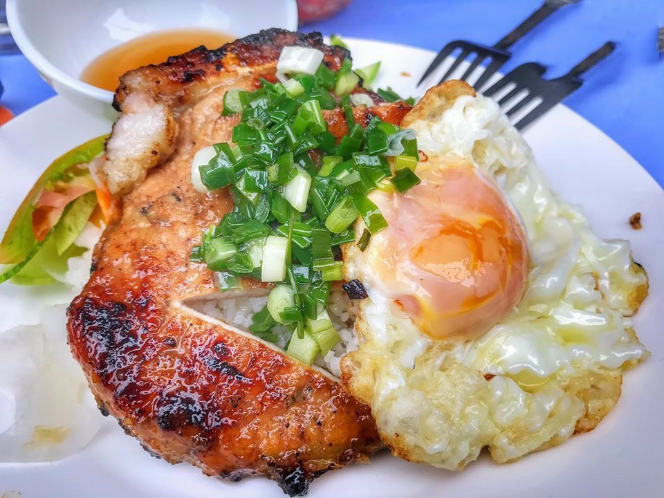 Tưng bừng khai trương quán cơm gà siêu ngon tại Biên Hòa