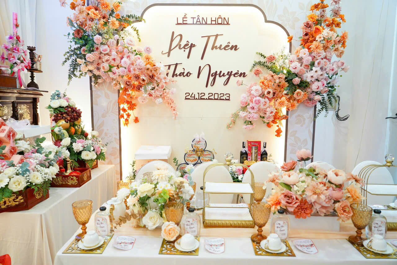 Tiệc Cưới Hoàn Hảo tại Hồ Chí Minh - Dịch Vụ Tiệc Cưới Chuyên Nghiệp từ dichvutieccuoihcm.com