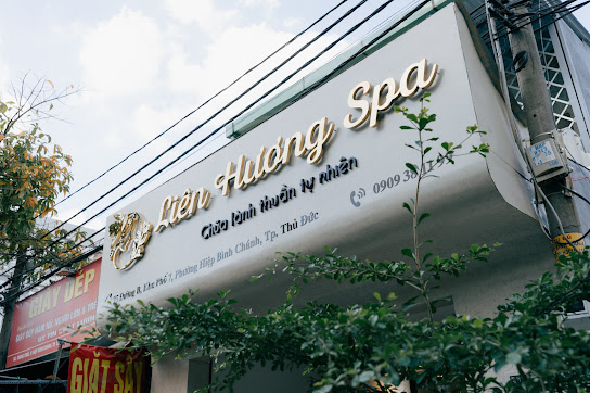 Trải Nghiệm Tắm Lá Dao Đỏ Tại Liên Hương Spa – Giải Pháp Tự Nhiên Cho Sức Khỏe Và Sắc Đẹp
